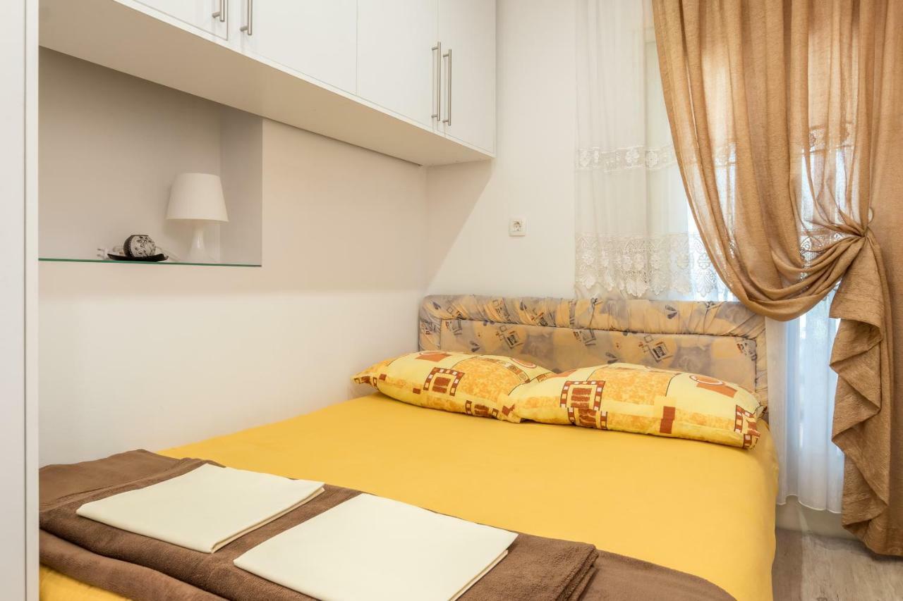 Apartments Ivan Kaštela 外观 照片